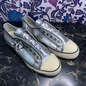 Ed Hardy laceless silver skull slip in sneakers